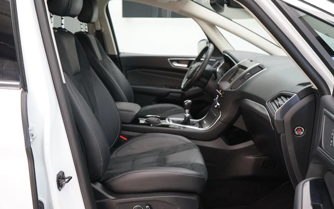 Ford S-Max cena 68999 przebieg: 187930, rok produkcji 2015 z Pajęczno małe 352